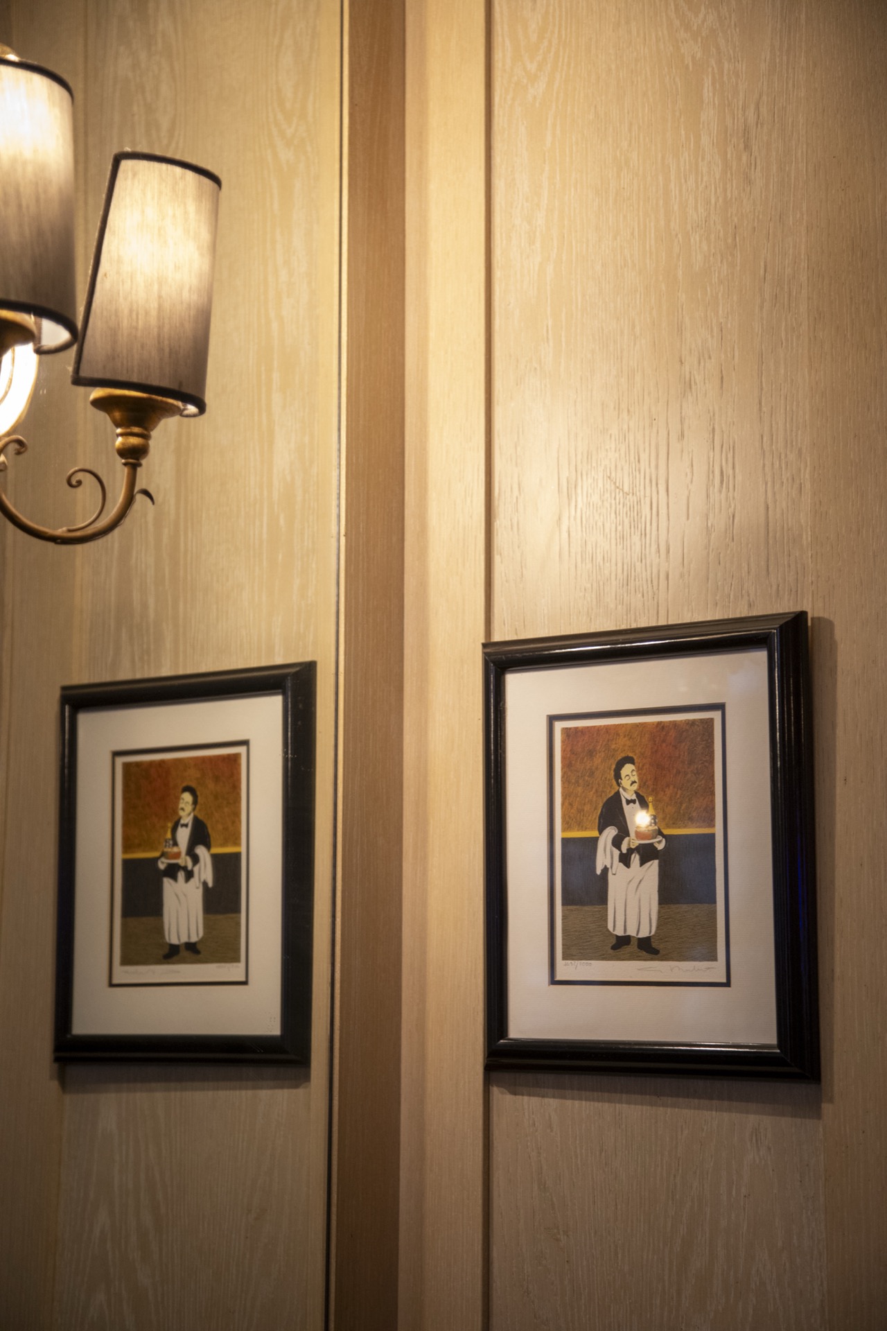 Wine Bar Image 16